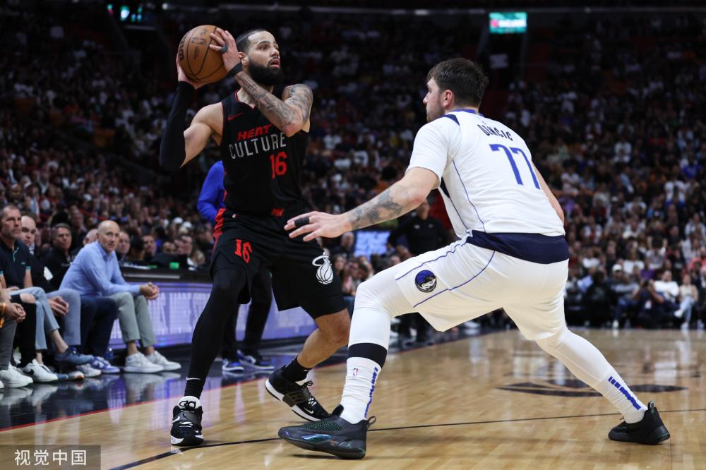 表面上是 表面上是