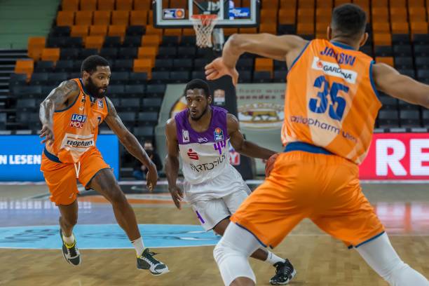 我可以帮你 我可以帮你