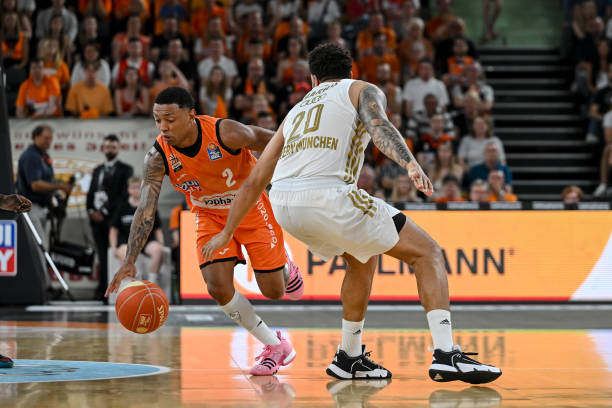 不仅仅是个 不仅仅是个