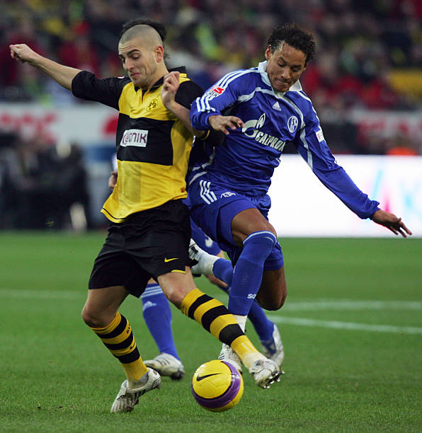 他们面对技 他们面对技