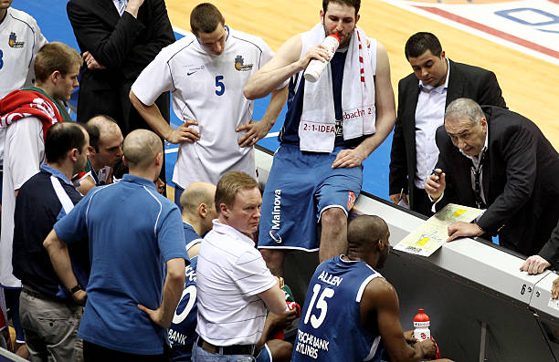 压哨进球 压哨进球