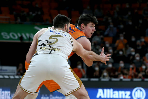 像是周杰伦 像是周杰伦