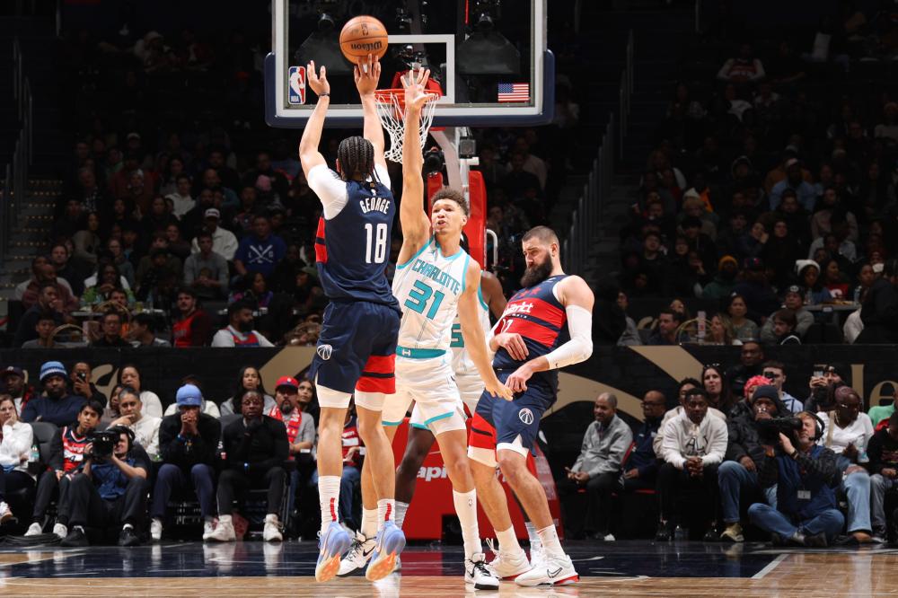 NBA-掘金4-1热火夺建队47年首冠!约基奇怒吼庆祝